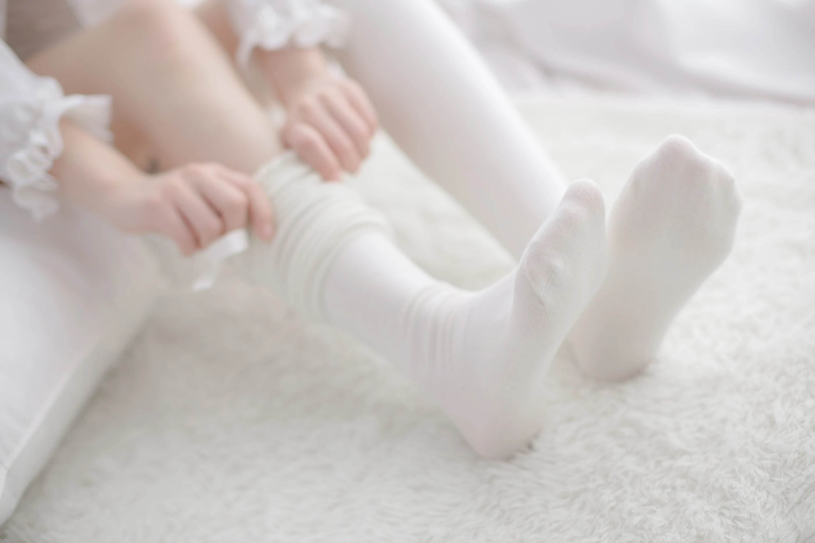 森萝财团 [R15-016] 萝莉蕾丝梦 [95P]插图4